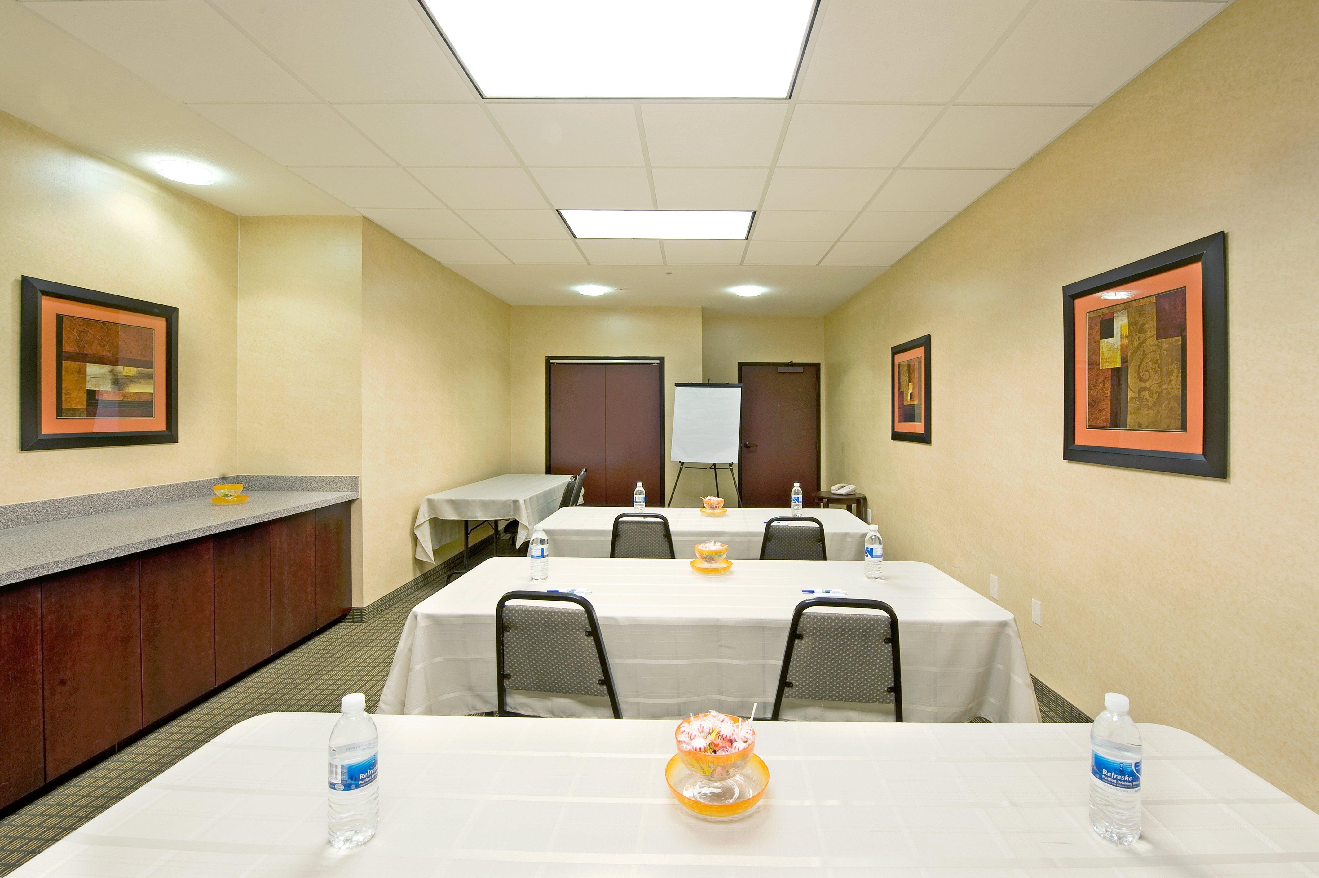 Holiday Inn Express & Suites Willcox Buitenkant foto